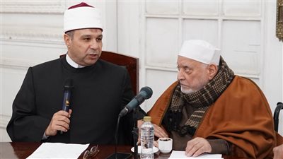 الأمين العام للمجلس الأعلى للشئون الإسلامية يعقد اجتماعًا بلجنة السنة والسيرة النبوية