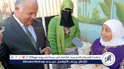 مدير تعليم الفيوم يتفقد مدرسة 6 أكتوبر ويشهد مهرجان الأنشطة