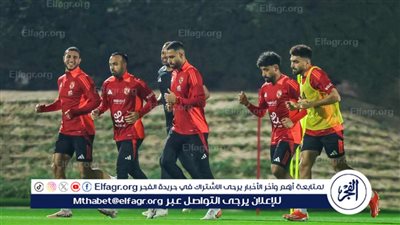 الأهلي بالتيشيرت الأحمر والشورت الأسود في مواجهة باتشوكا