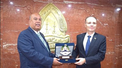 غرفة القاهرة تستقبل سفير بلغاريا لبحث سبل جديدة لزيادة العلاقات الاقتصادية الثنائية