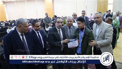 رئيس جامعة الفيوم يشهد ختام فعاليات مسابقة المعرض المحلي للعلوم والهندسة ISEF Fayuom25 