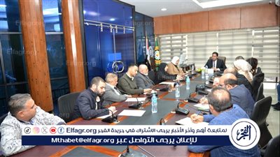 لوضع خطة لدعم الأولى بالرعاية.. نائب محافظ الدقهلية يجتمع بعدد من الجمعيات الأهلية والخيرية