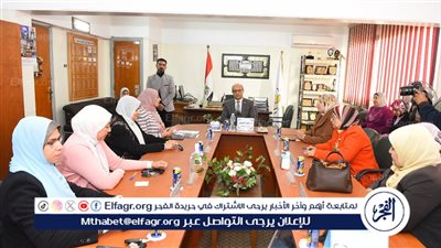 رئيس جامعة أسيوط يترأس اجتماع مجلس كلية التربية للطفولة المبكرة لانتخاب ممثل الكلية بلجنة اختيار عميد لها 