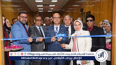 رئيس جامعة أسيوط يفتتح معرضا فنيا بكلية الفنون الجميلة تحت عنوان التوظيف الجمالي للأزياء 