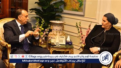 تفاصيل لقاء محافظ أسيوط مع رئيسة المجلس القومي للأمومة والطفولة لبحث سبل التعاون المشترك 