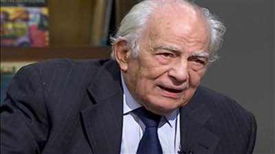 رشوان توفيق: سميحة أيوب ملكة المسرح القومي.. وفاتن حمامة ممثلة عبقرية