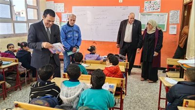 إثبات غياب الطلاب في دفتر المعلم.. أهم تعليمات وكيل التعليم بالدقهلية خلال جولته بمدارس طلخا