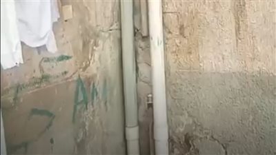 تساؤل لوزير الإسكان: أين ذهبت مواسير المياه التى تم خلعها بمدينة 15 مايو