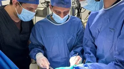 بنها الجامعي ينقذ حياة طالبة ابتلعت دبوس 