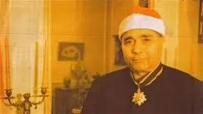 الأمين العام للشئون الإسلامية يزور أسرة الشيخ مصطفى إسماعيل في ذكرى وفاته