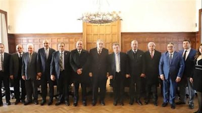 رئيس غرفة الإسكندرية يبحث مع السفير الأرميني آليات التعاون بين الجانبين