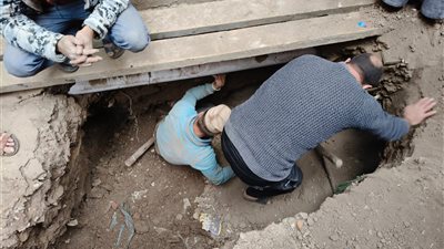 محافظة القليوبية تعلن الانتهاء من ردم الانهيار الأرضي بقرية العلوة (صور)