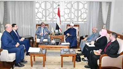 وزير الأوقاف يستقبل محافظ الفيوم بمقر الوزارة بالعاصمة