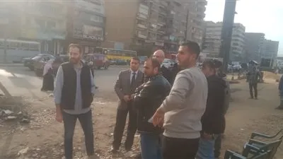 محافظ القليوبية يتابع أعمال انشاء 3 كباري مشاة بمحور الفريق العصار 