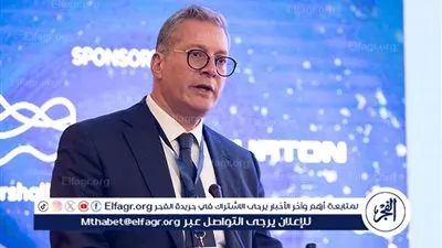 وزير البترول يعلن أمام 