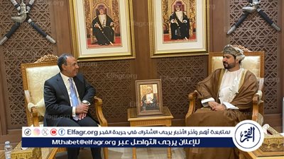 وزير الخارجية والهجرة يلتقي وزير التجارة والصناعة وترويج الاستثمار في سلطنة عُمان