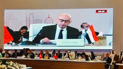 عبد اللطيف: المعلمون هم حجر الزاوية والعنصر الحاسم والفارق داخل أي نظام تعليمي