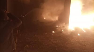 السيطرة على حريق في مصنع للقطن بالخانكة