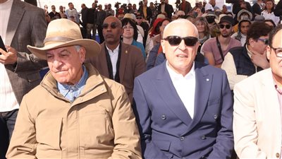 زاهي حواس يعلن عن اكتشافات اثرية في معبد الملكة حتشبسوت بالدير البحري غرب الأقصر