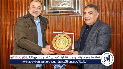 وزير قطاع الأعمال العام يلتقي محافظ الدقهلية في مستهل زيارته لشركة الدلتا للأسمدة بطلخا