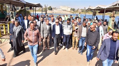  محافظ الأقصر يقرر تبعية معديات الأهالى وكافة المرافق الخاصة بجزيرة أرمنت الحيط لإشراف مجلس المدينة 