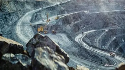 السعودية ستطرح مزادات لاستكشاف المعادن بمساحة 50 ألف كيلو م2