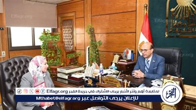 تفاصيل لقاء رئيس جامعة أسيوط مع العمداء الجدد لكليات الآداب والصيدلة والهندسة 