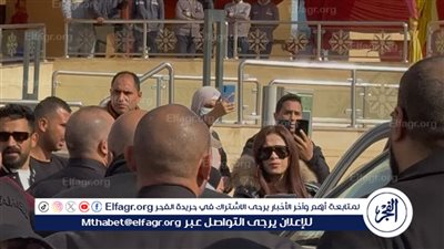 بدء عزاء والد ياسمين عبد العزيز بمسجد الشرطة