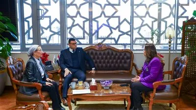 وزراء البيئة والتنمية المحلية والإسكان يناقشون التكامل بشأن البنية التحتية لمنظومة إدارة المخلفات 