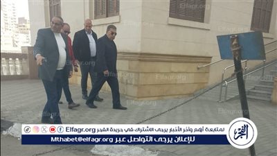 محافظ الدقهلية في جولة تفقدية سيرا على الأقدام بكورنيش المنصورة لمتابعة مستوي النظافة