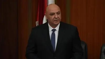 عون يطالب اللبنانيين بالثقة بالجيش وسط استمرار الانتهاكات الإسرائيلية