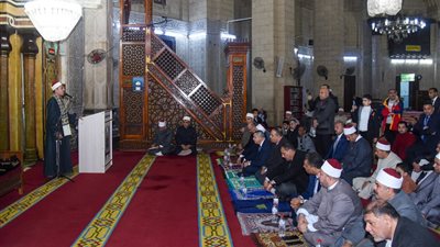 أوقاف الإسكندرية تحتفل بليلة الإسراء والمعراج في مسجد أبو العباس