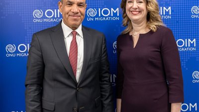 وزير الخارجية والهجرة يلتقي مُدير عام المُنظمة الدولية للهجرة