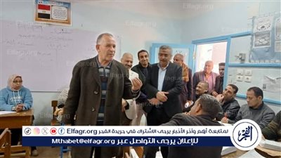تفاصيل زيارة وكيل تعليم أسيوط المفاجئة لمتابعة أعمال تصحيح أوراق إجابات امتحانات الشهادة الاعدادية 