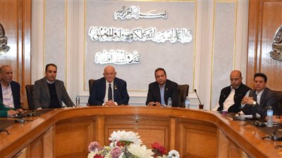 غرفة القاهرة تستعد لتنظيم معرض 