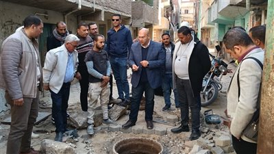 نائب محافظ الجيزة يتابع ميدانيا مشروعات الخطة الاستثمارية للتطوير والرصف بمدينة العياط