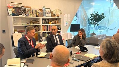 وزير التعليم يلتقي فريق القيادة العليا للمجلس الثقافي البريطاني لبحث سبل تعزيز التعاون في المشروعات التعليمية