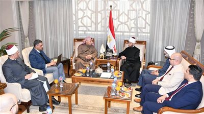 وزير الأوقاف يستقبل مدير المكتب الكويتي للمشروعات الخيرية ومراقب المكتب الكويتي بالقاهرة