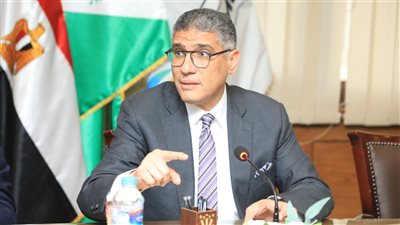 محافظ الجيزة يكلف رؤساء لمراكز ومدن أوسيم والصف