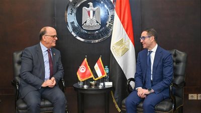 وزير الاستثمار والتجارة الخارجية يستقبل السفير التونسي بالقاهرة لبحث سبل تعزيز العلاقات الاقتصادية بين البلدين