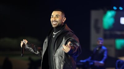 أحمد سعد يرفع شعار كامل العدد في حفل بطولة الجولف العالمية بالسعودية