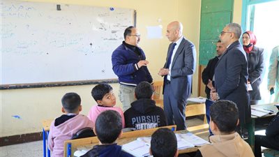 وزير التعليم يواصل جولاته لمتابعة انتظام العملية التعليمية بجولة تفقدية لعدد من المدارس بالشرقية