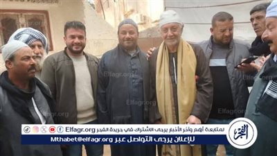 الفنان عبدالعزيز مخيون يدفع دية قتل شاب علي يد نجله بالبحيرة (صور)