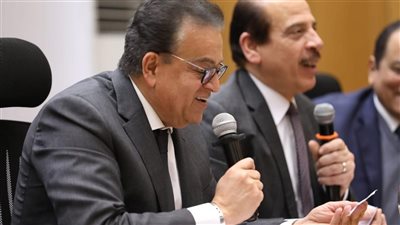 نائب رئيس الوزراء وزير الصحة يشهد قرعة اختيار البعثة الطبية لموسم الحج