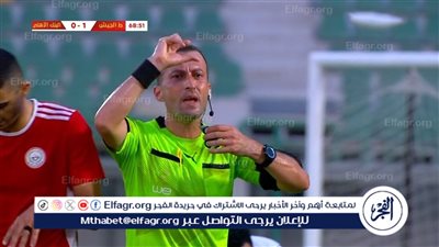 طاقم حكام مباراة مودرن سبورت وطلائع الجيش في الدوري