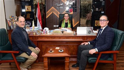 أكاديمية الفنون ومهرجان VS-FILM للأفلام القصيرة جدا تتوسعان في التعاون السينمائي المشترك 