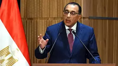 رئيس الوزراء ينفي وجود زيادات جديدة في الأسعار ويؤكد استمرار مراقبة الأسواق