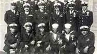 ليلٌ من نار.. عندما صنعت الضفادع البشرية أسطورة القوات الخاصة البحرية