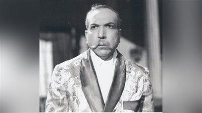 قصة شقة زكي رستم في عمارة يعقوبيان ومصير مقتنياته (فيديو)