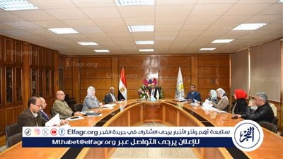 رئيس جامعة أسيوط يترأس اجتماع لجنة تطبيق القواعد المنظمة لمنح الدراسة والتخفيضات المقدمة للطلاب